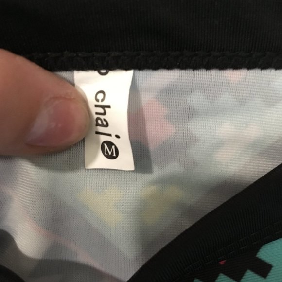 Bikini Set - Picture 3 of 3